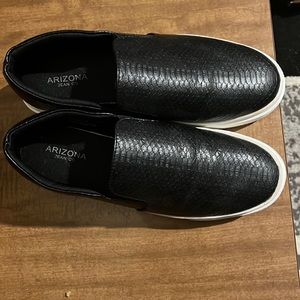 Black Arizona symphony sneaker